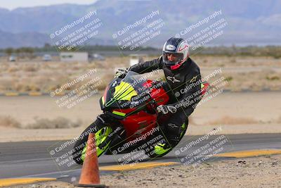 media/Dec-17-2022-SoCal Trackdays (Sat) [[224abd9271]]/Turn 9 Inside (1pm)/